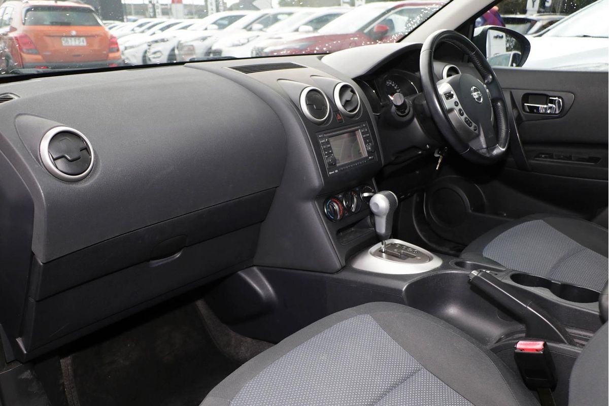 2013 Nissan Dualis ST J10 Series 3
