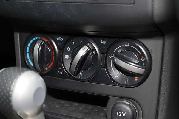 2013 Nissan Dualis ST J10 Series 3