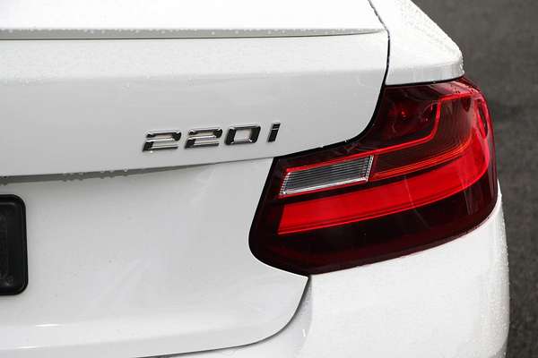 2017 BMW 2 Series 220i M Sport F22