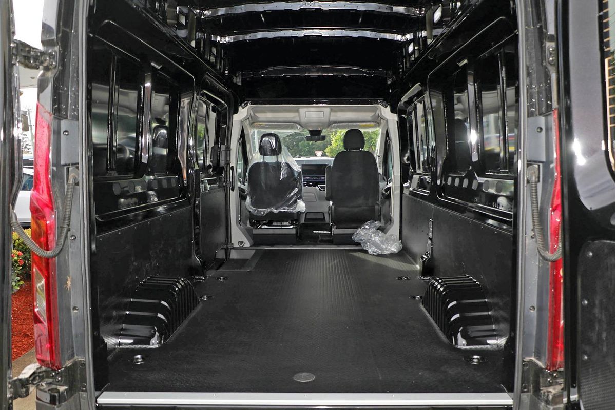 2024 LDV Deliver 9 LWB