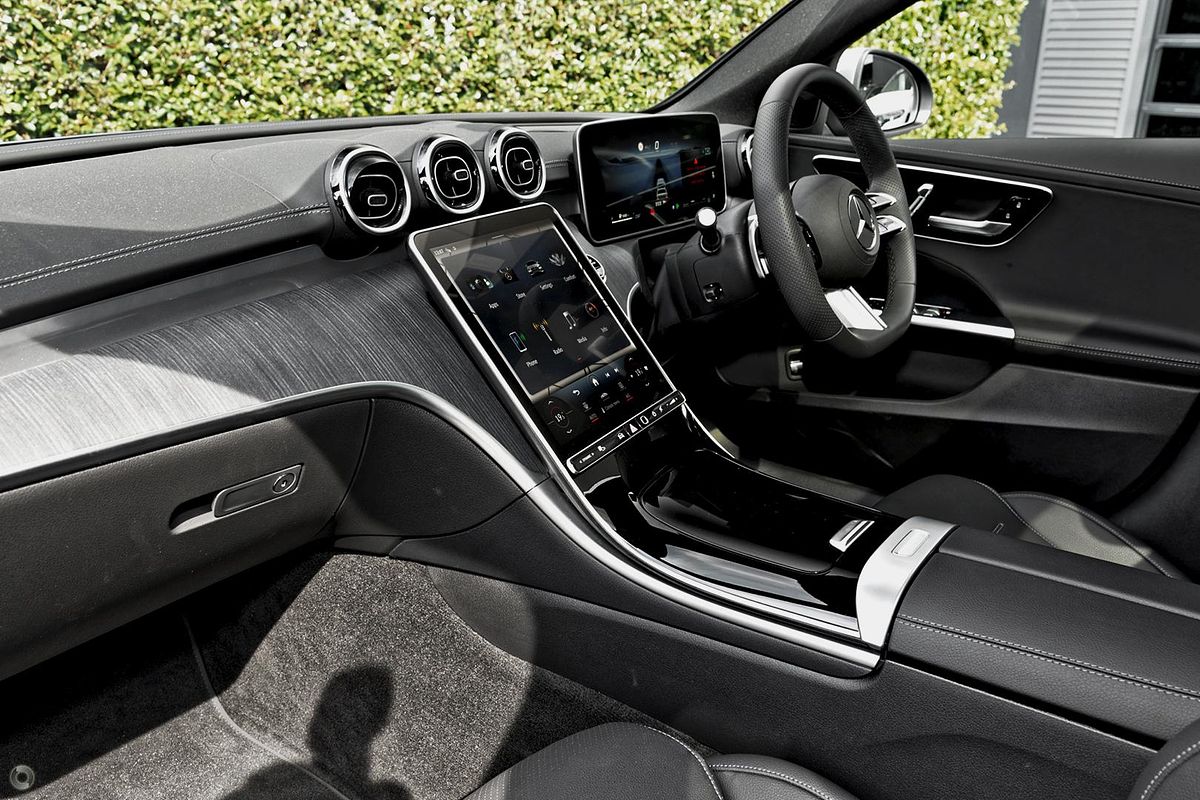 2024 Mercedes-Benz C-Class C300 W206