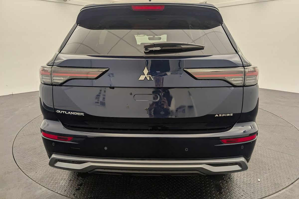 2025 Mitsubishi Outlander Aspire ZM