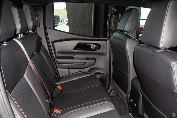 2025 Mitsubishi Triton GSR MV 4X4