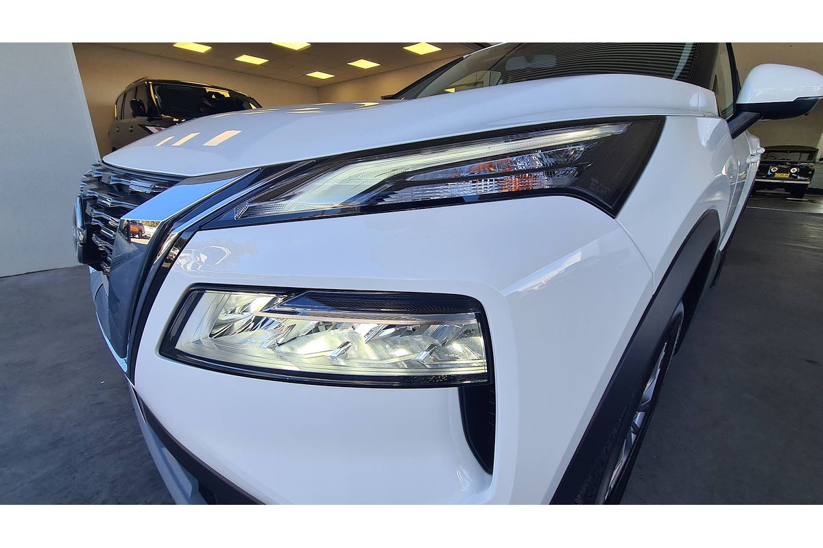 2024 Nissan X-TRAIL ST T33