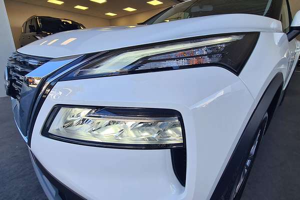 2024 Nissan X-TRAIL ST T33