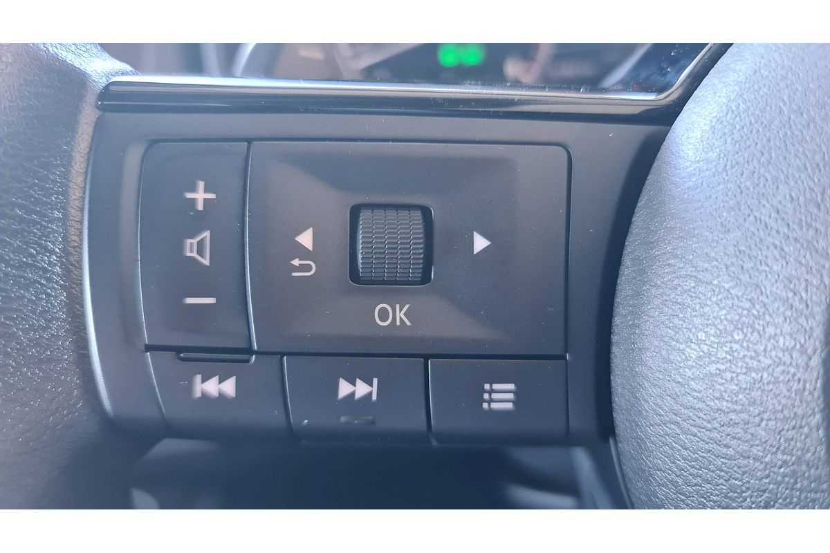 2024 Nissan X-TRAIL ST T33