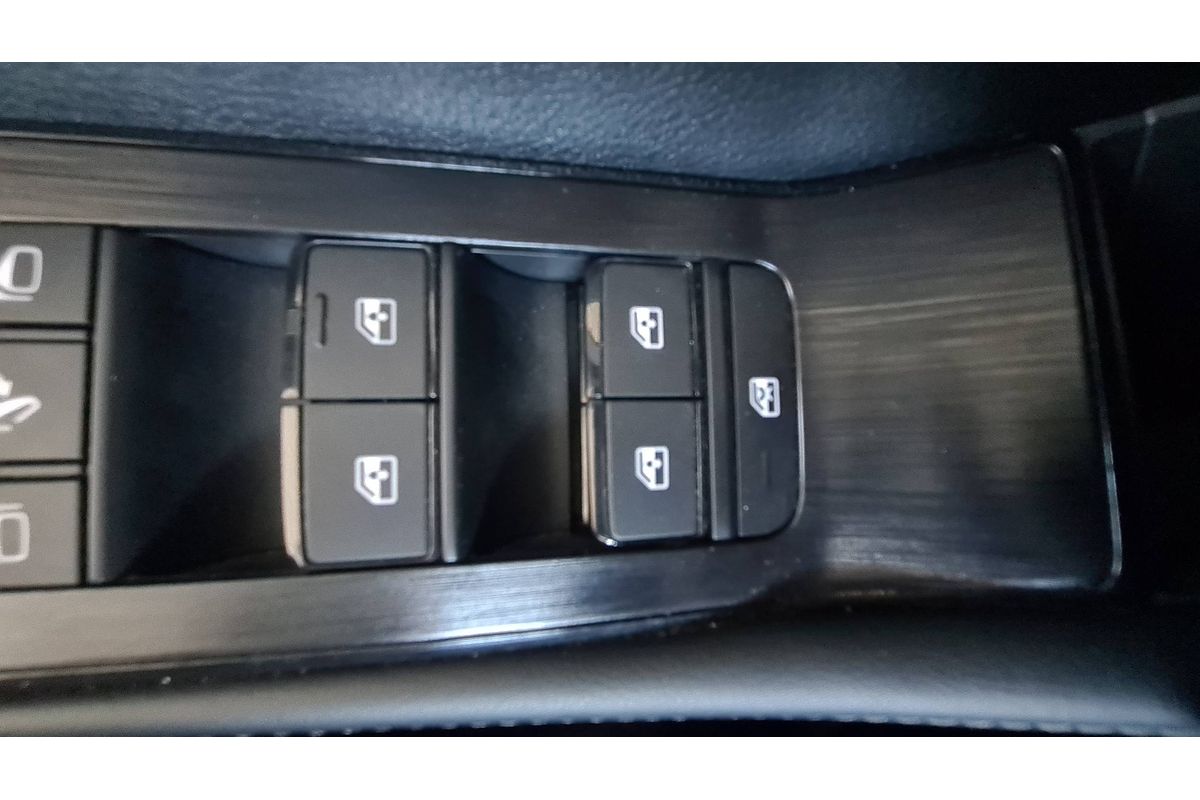 2024 Nissan X-TRAIL ST T33