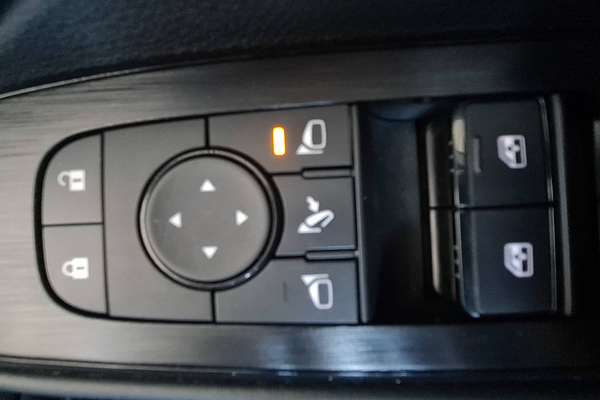 2024 Nissan X-TRAIL ST T33