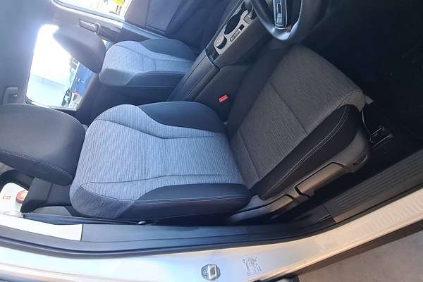 2024 Nissan X-TRAIL ST T33