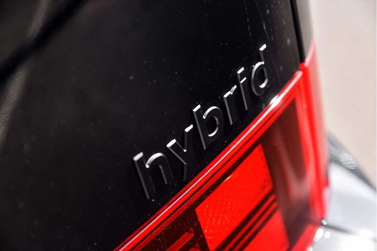 2025 Hyundai Santa Fe Hybrid Calligraphy MX5.V1