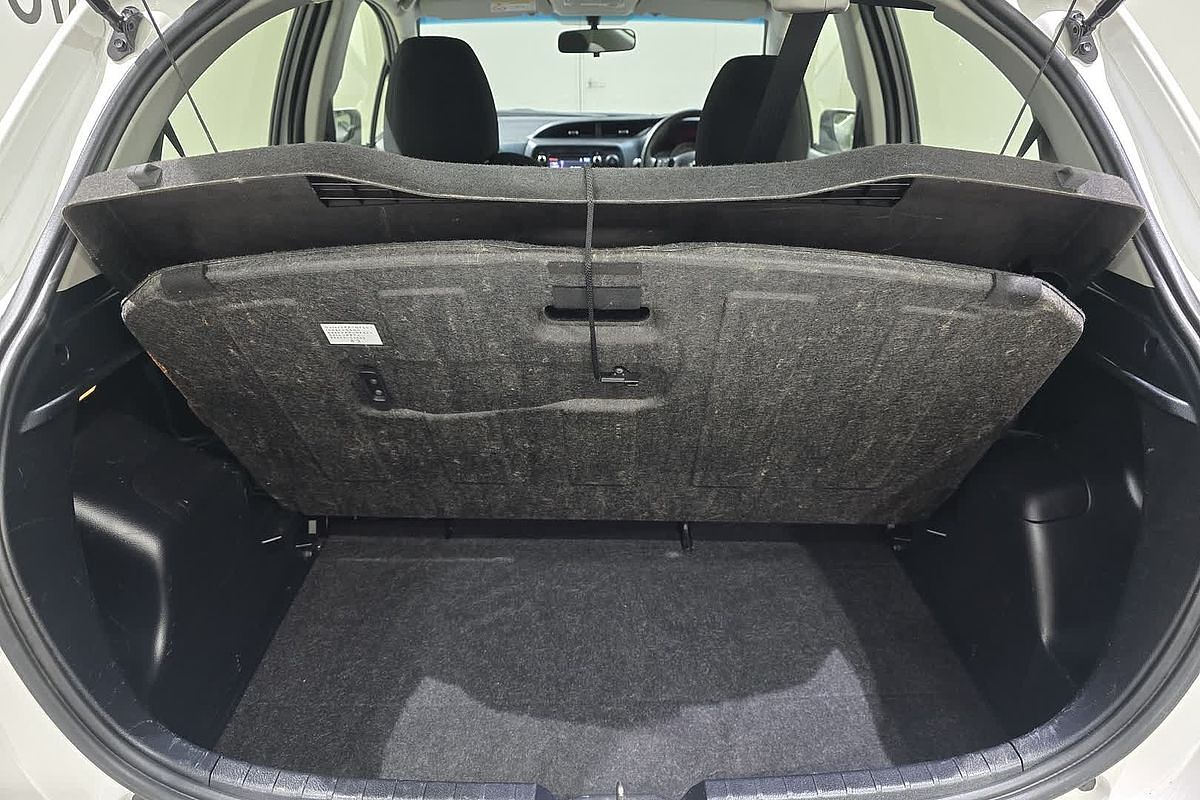 2019 Toyota Yaris Yaris Ascent 1.3L Petrol Automatic 5 Door Hatch NCP130R