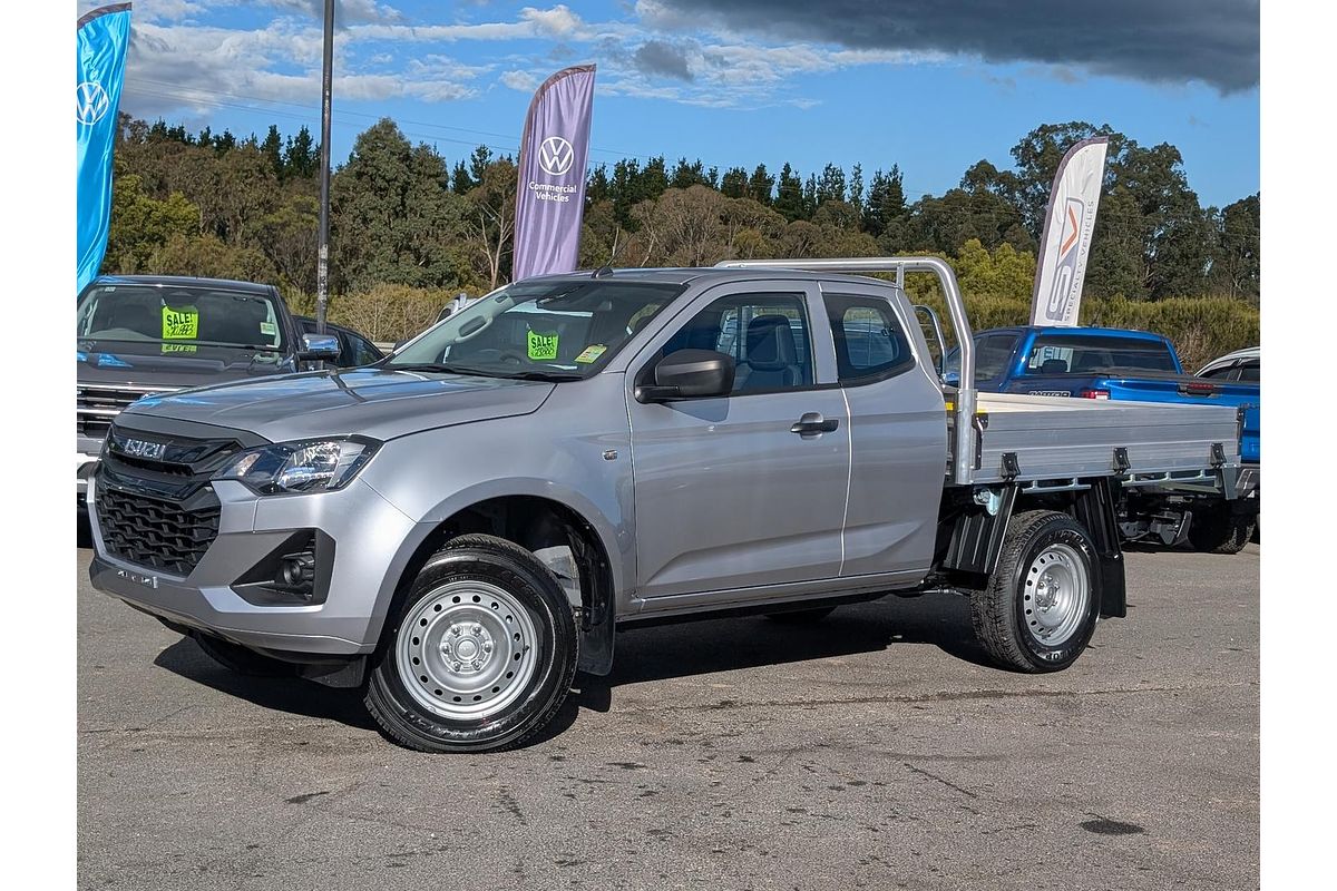 2025 Isuzu D-MAX SX 4X4