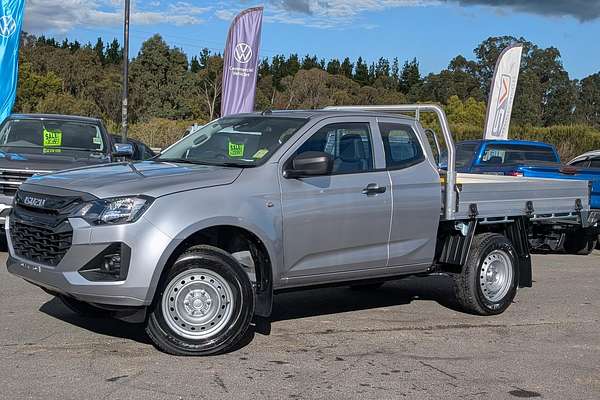 2025 Isuzu D-MAX SX 4X4