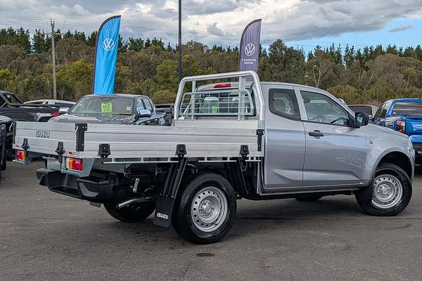 2025 Isuzu D-MAX SX 4X4