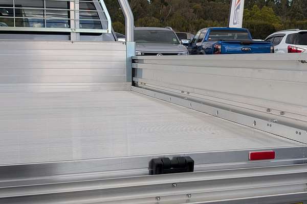 2025 Isuzu D-MAX SX 4X4