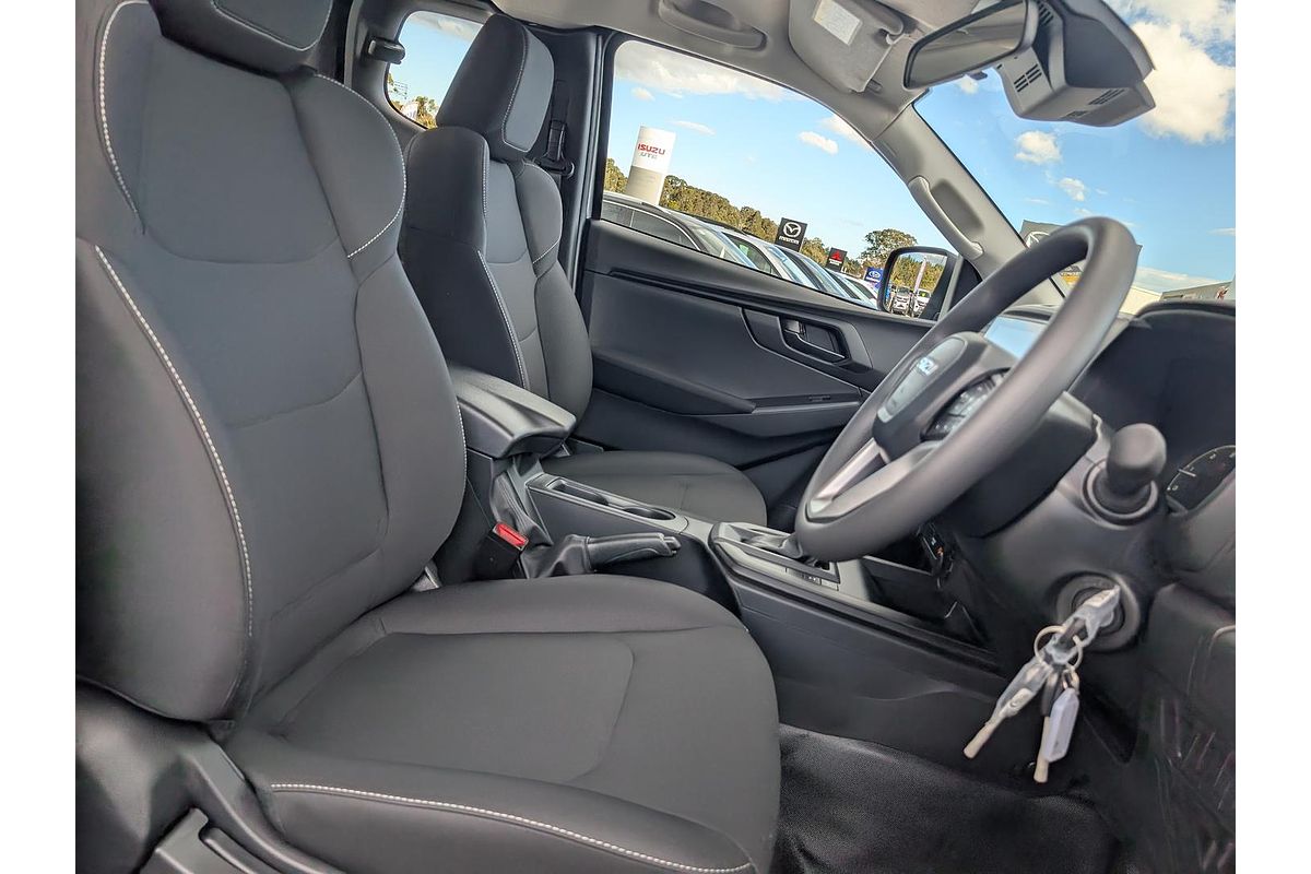 2025 Isuzu D-MAX SX 4X4