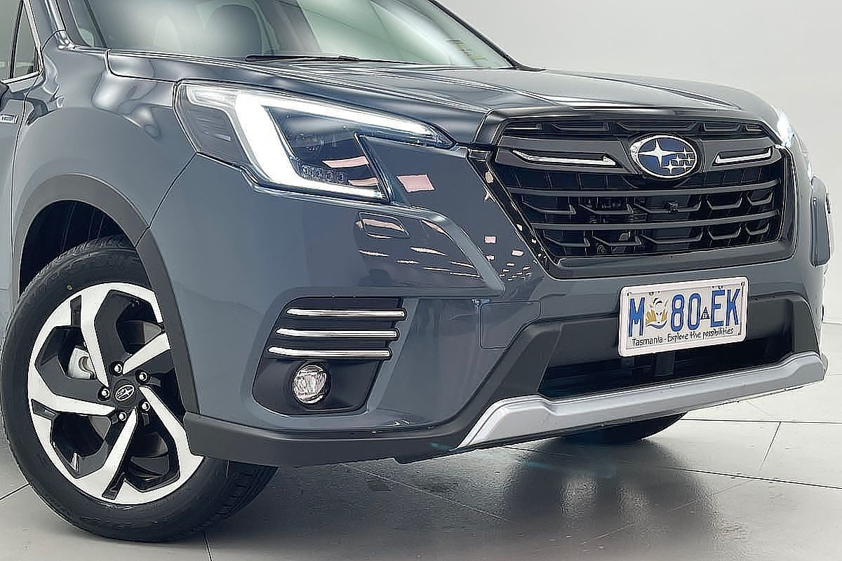 2024 Subaru Forester Hybrid S S5