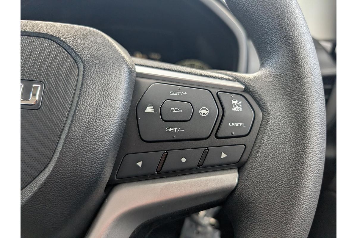 2025 Isuzu D-MAX SX 4X4