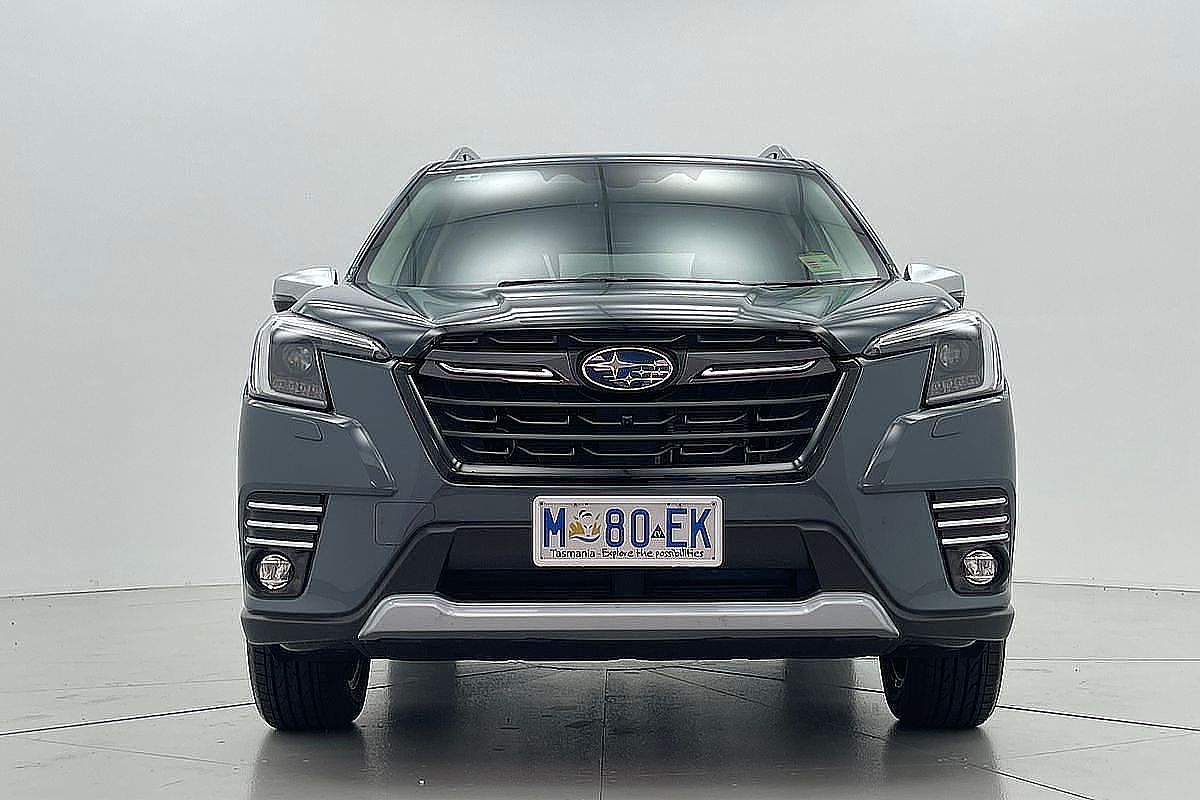 2024 Subaru Forester Hybrid S S5