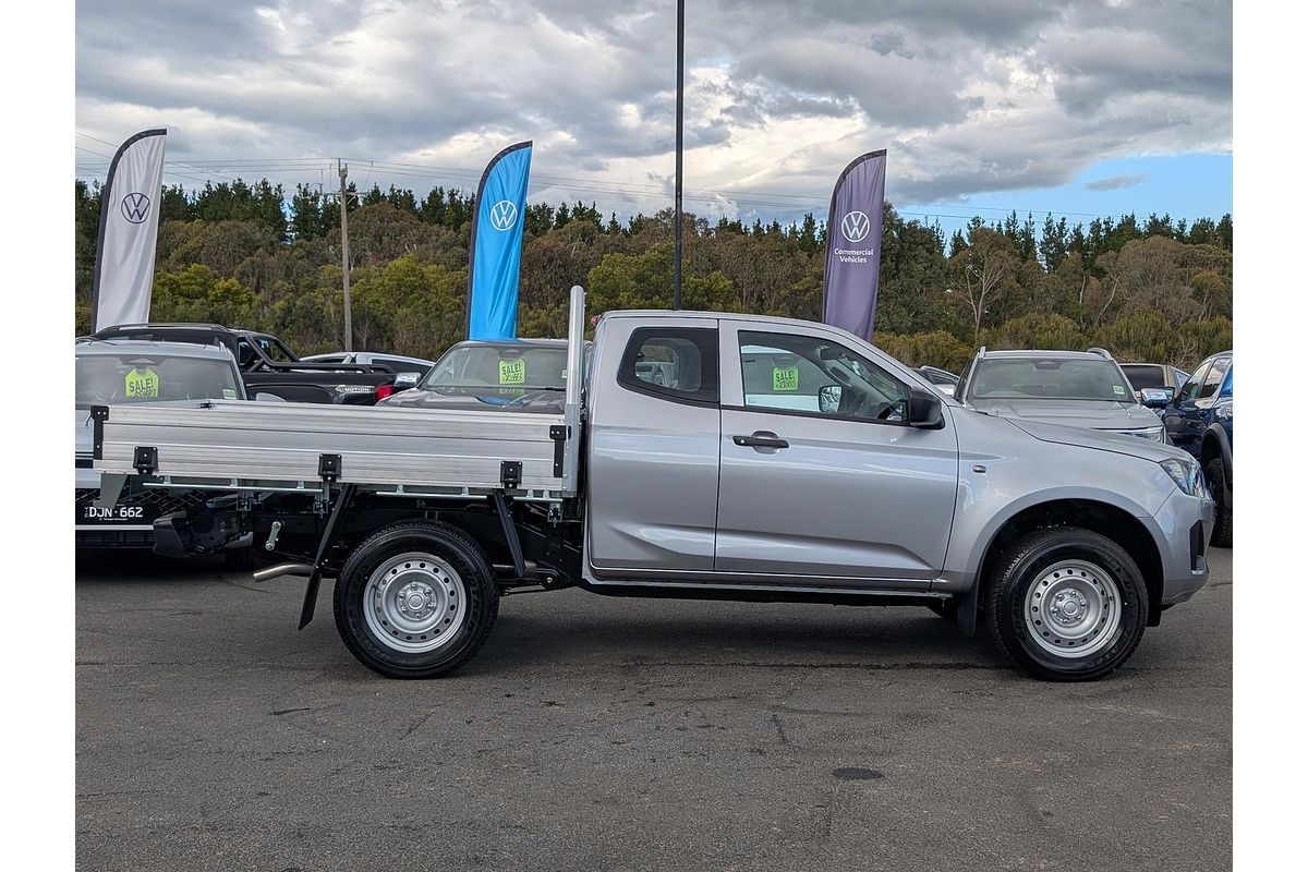 2025 Isuzu D-MAX SX 4X4