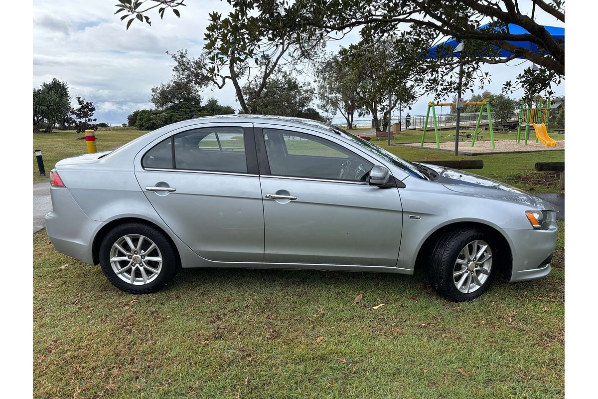 2014 Mitsubishi Lancer LS CJ