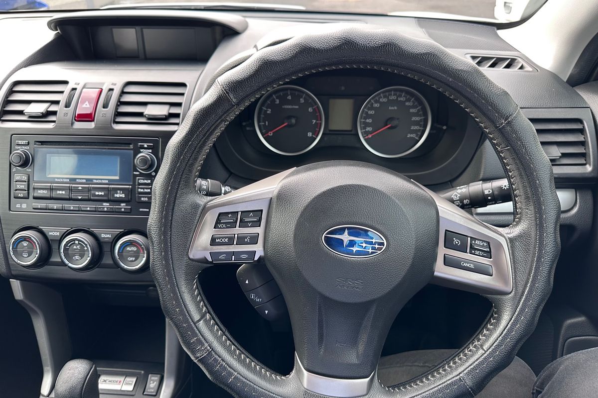 2014 Subaru Forester 2.5i S4