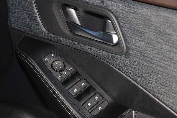 2024 Nissan X-TRAIL ST T33