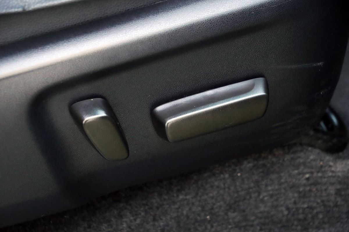 2021 Toyota Hilux Rogue GUN126R 4X4