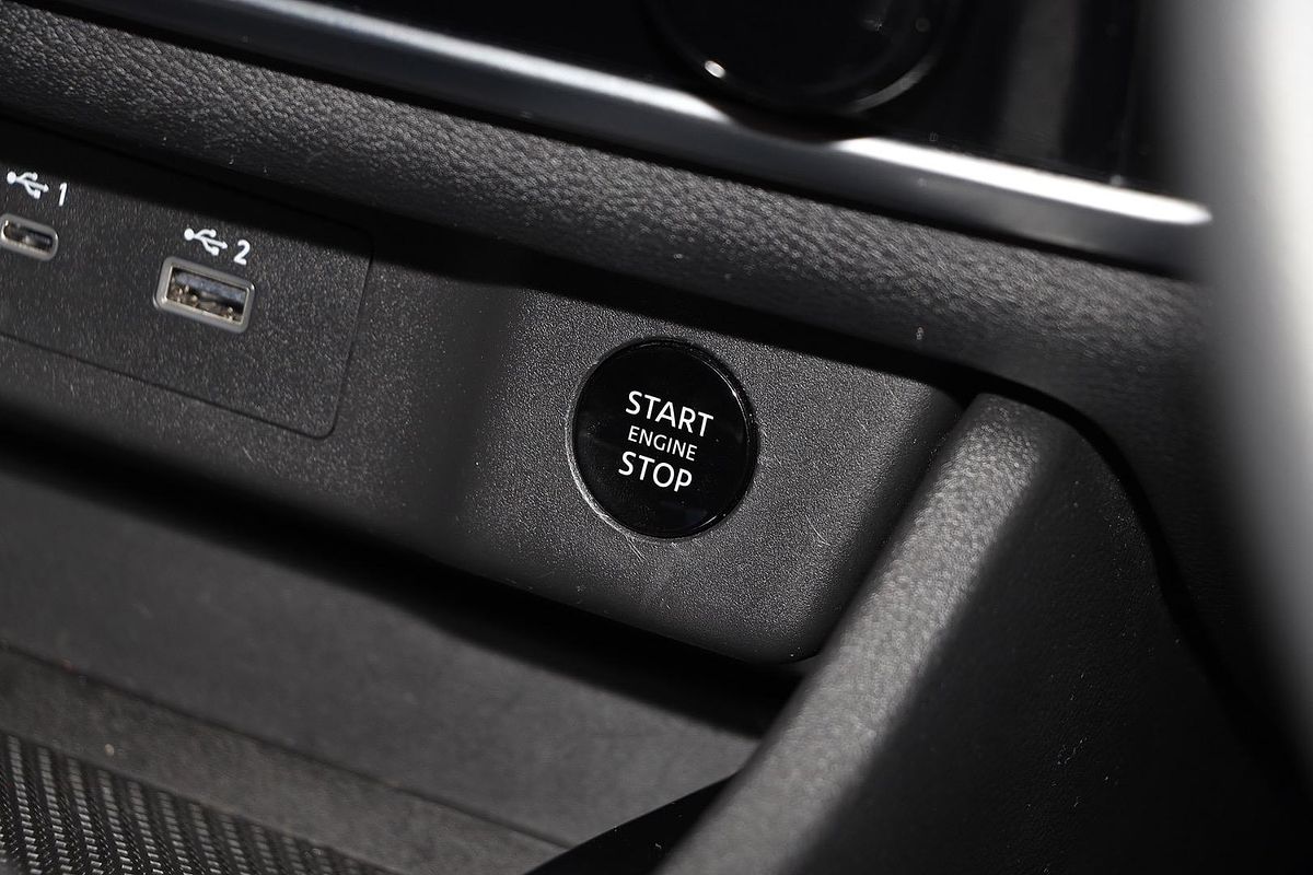 2024 Nissan X-TRAIL ST T33