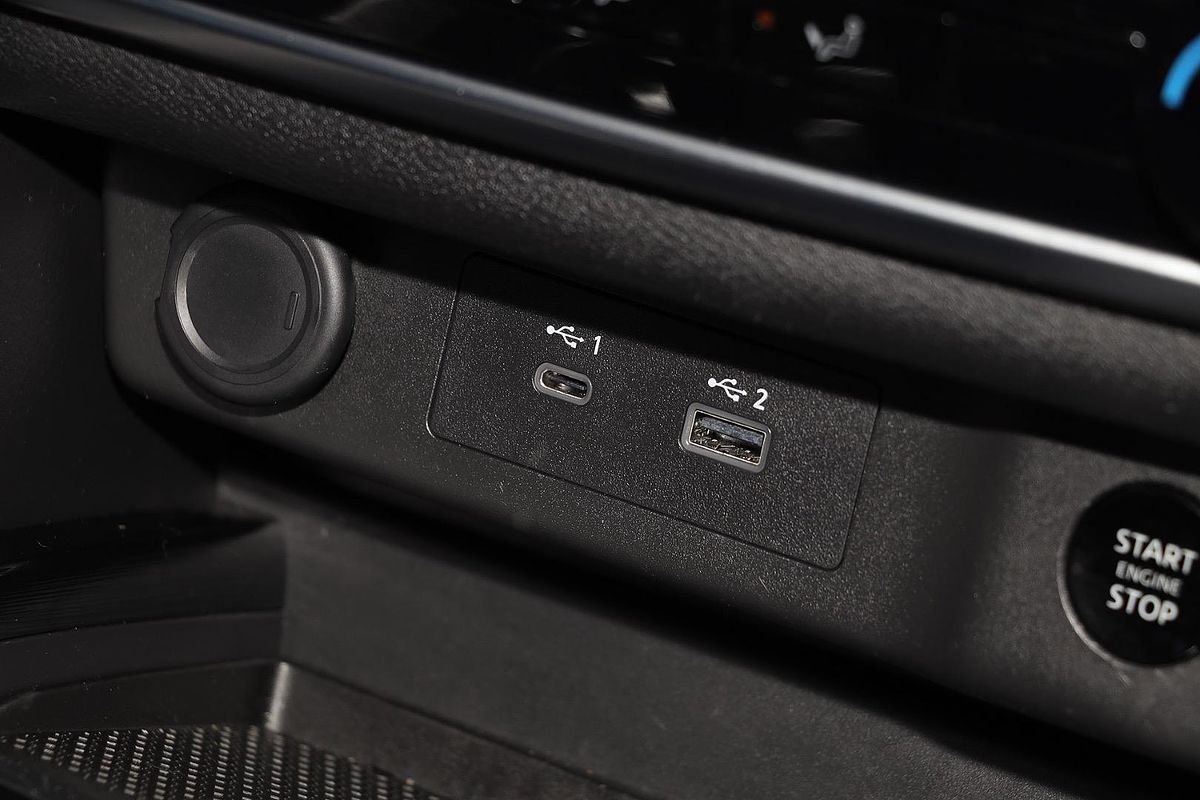 2024 Nissan X-TRAIL ST T33