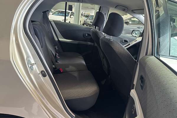 2010 Toyota Yaris YR NCP90R