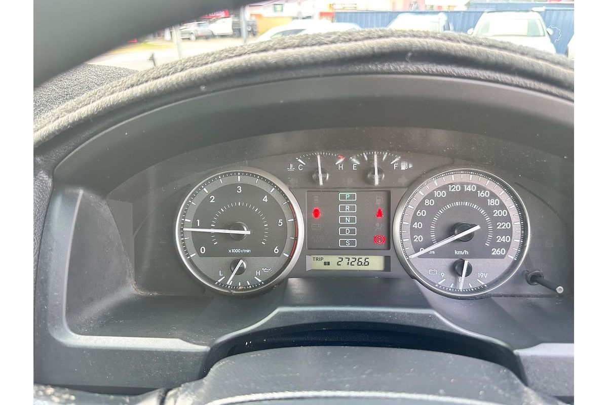 2011 Toyota LANDCRUISER GXL VDJ200R