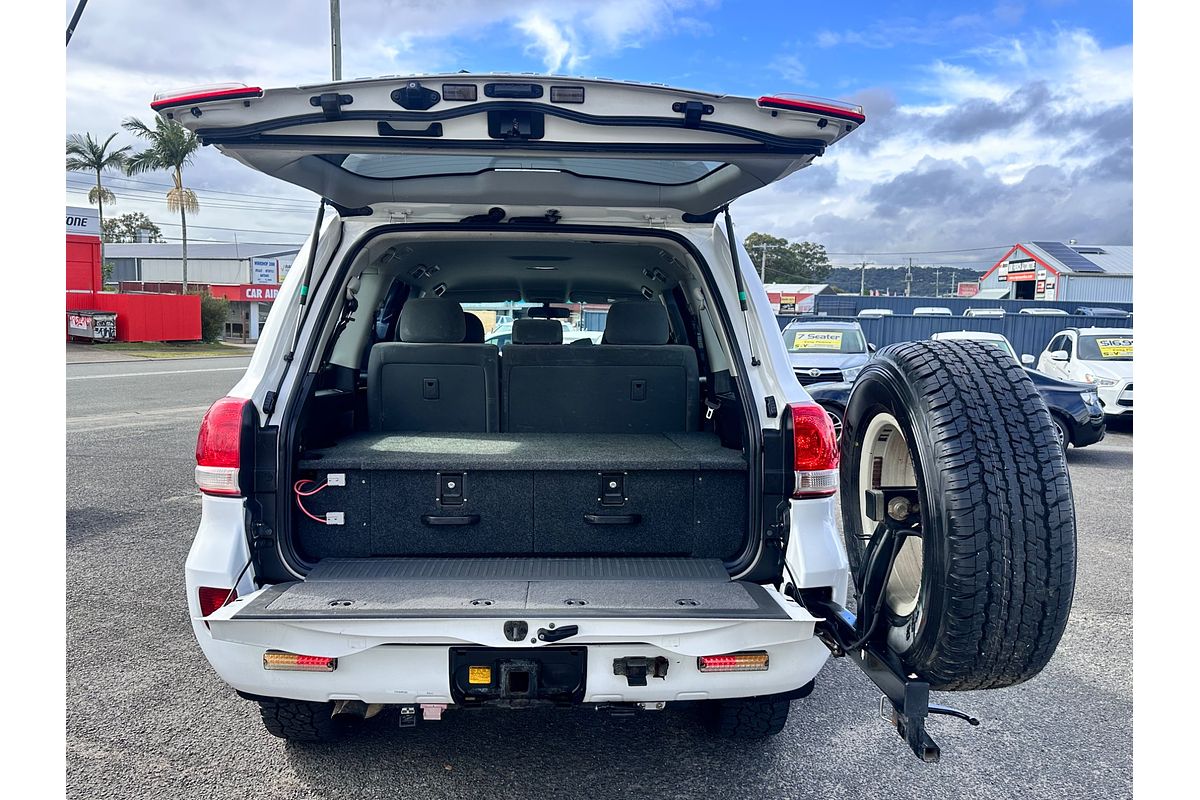 2011 Toyota LANDCRUISER GXL VDJ200R