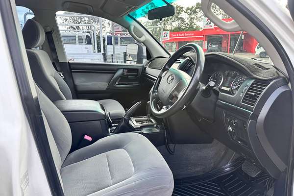 2011 Toyota LANDCRUISER GXL VDJ200R