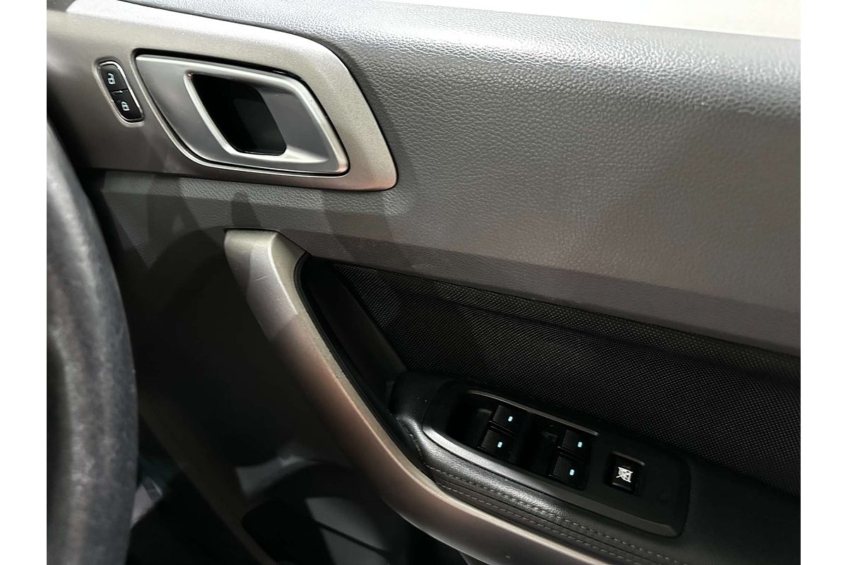 2015 Ford Everest Trend UA 3.2L