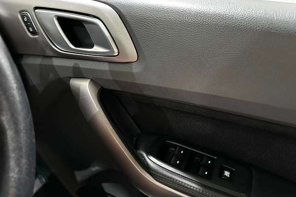 2015 Ford Everest Trend UA 3.2L