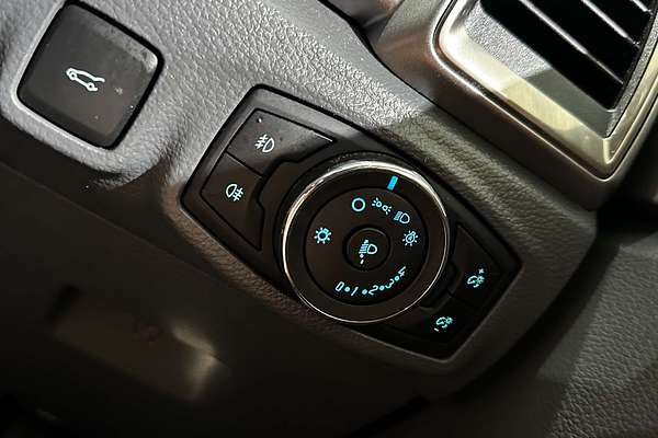 2015 Ford Everest Trend UA 3.2L