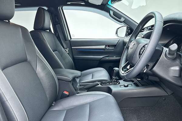 2024 Toyota Hilux Rogue 48V GUN126R 4X4