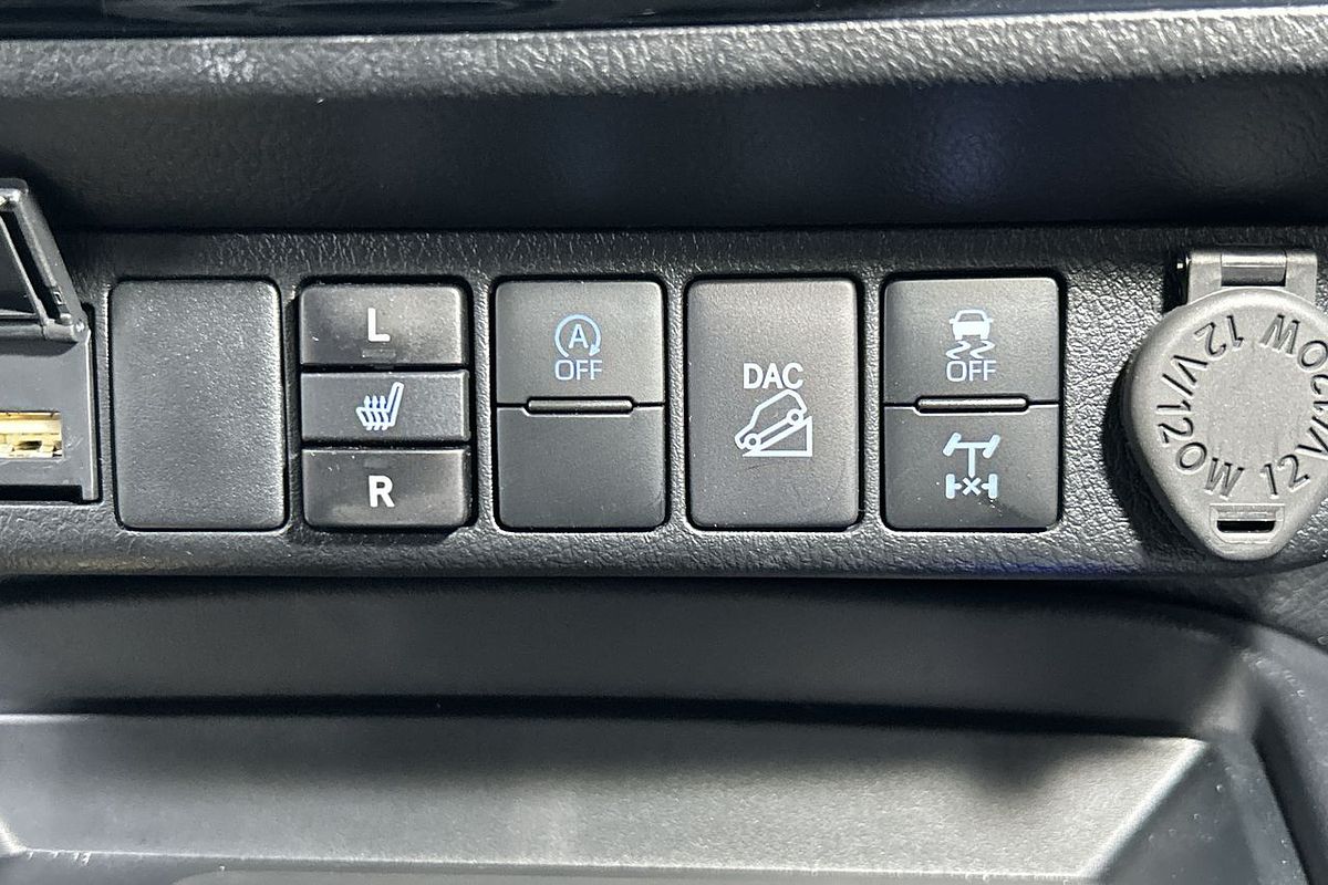2024 Toyota Hilux Rogue 48V GUN126R 4X4