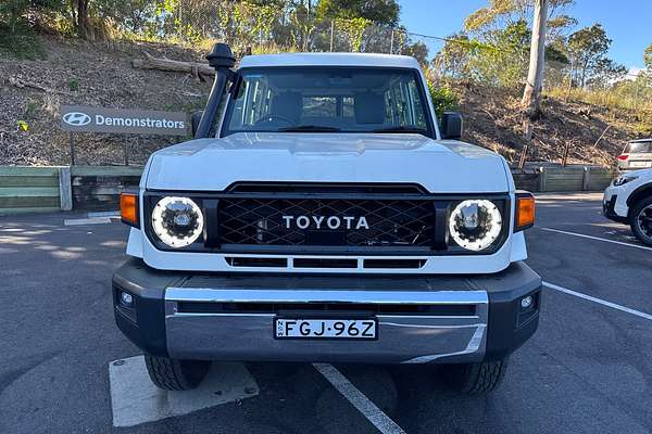 2024 Toyota Landcruiser GXL Troopcarrier VDJL78R