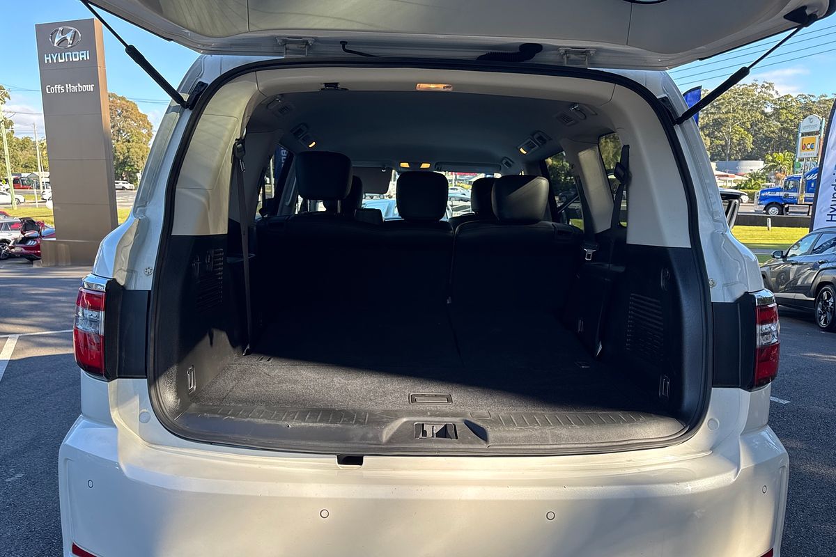 2023 Nissan Patrol Ti Y62