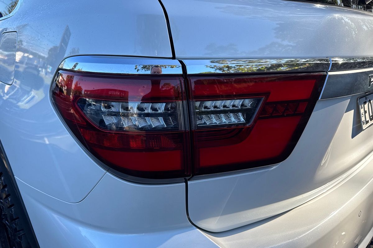 2023 Nissan Patrol Ti Y62