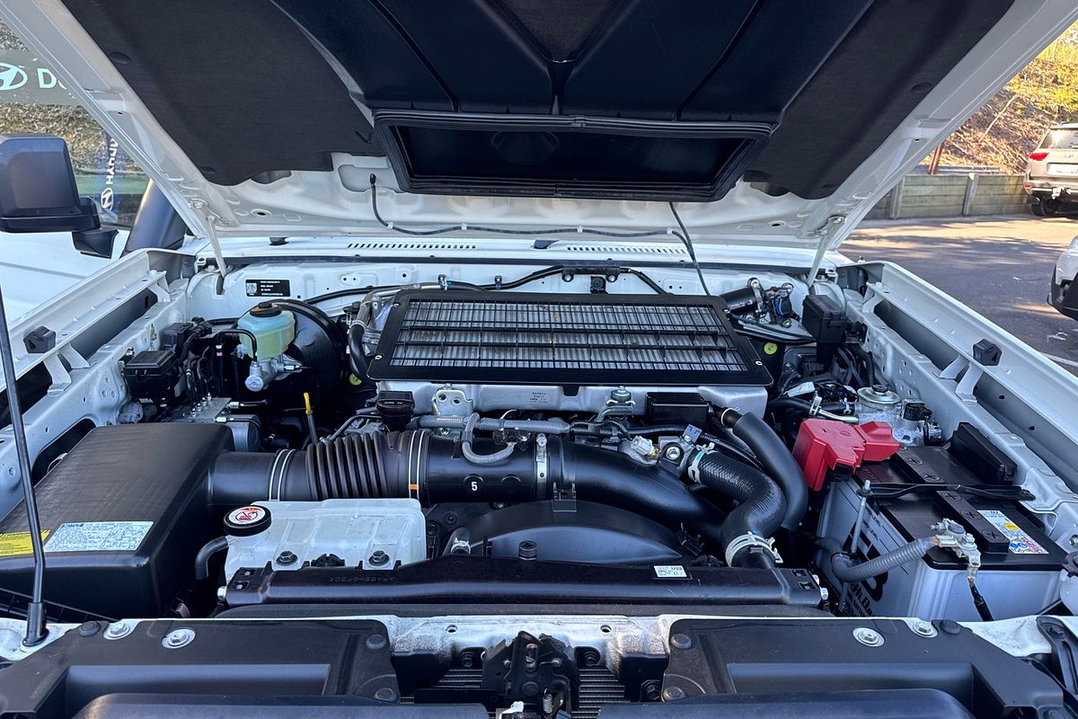 2024 Toyota Landcruiser GXL Troopcarrier VDJL78R