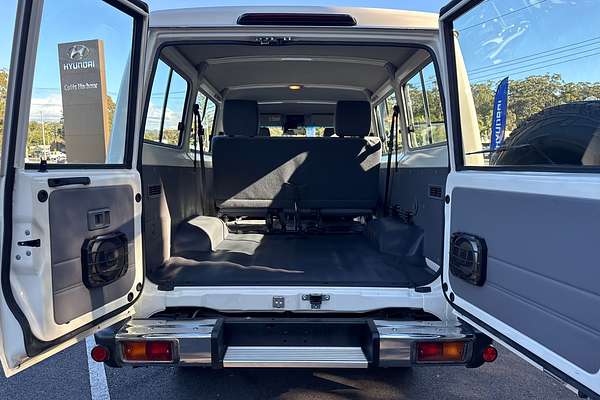 2024 Toyota Landcruiser GXL Troopcarrier VDJL78R
