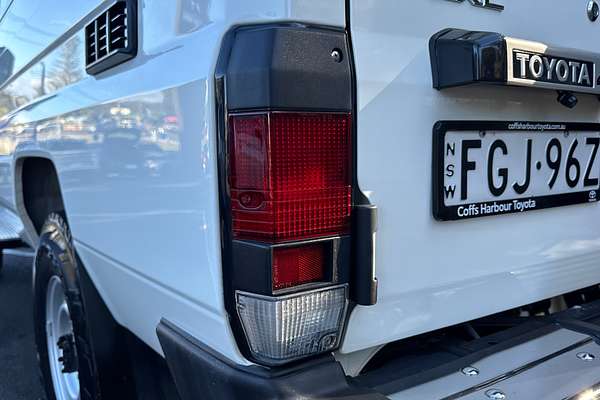 2024 Toyota Landcruiser GXL Troopcarrier VDJL78R