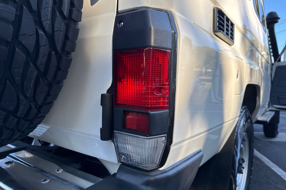 2024 Toyota Landcruiser GXL Troopcarrier VDJL78R