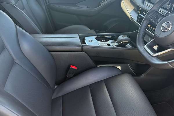 2023 Nissan X-TRAIL ST-L T33