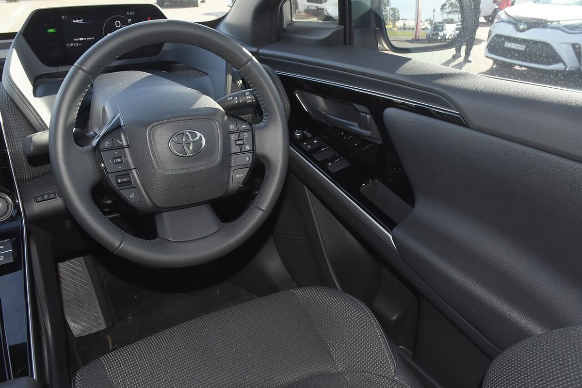 2023 Toyota bZ4X XEAM10R