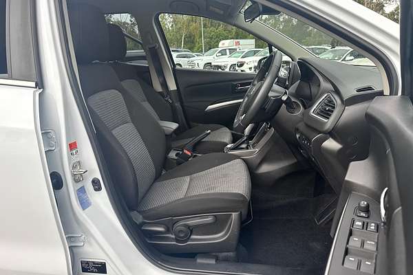 2023 Suzuki S-Cross GL+ JYB