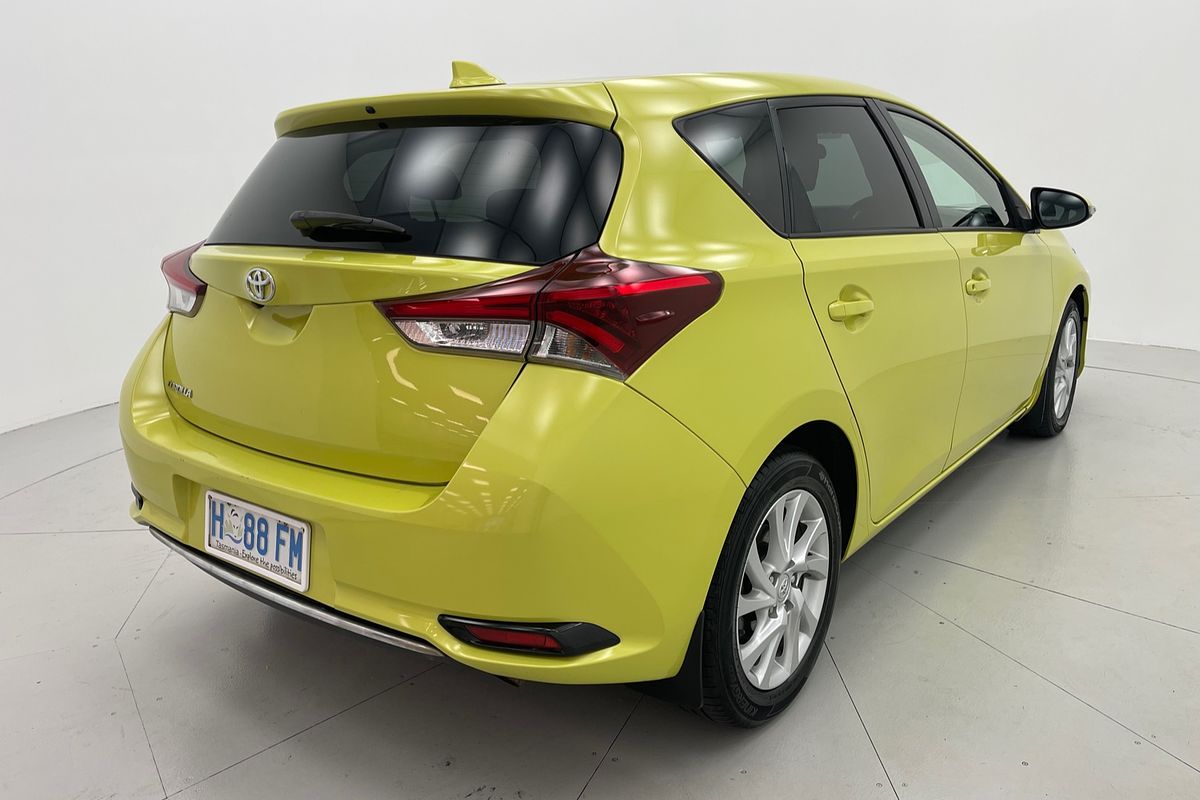 2017 Toyota Corolla Ascent Sport ZRE182R